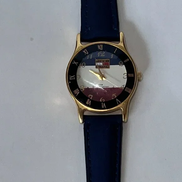 Vintage TOMMY HILFIGER Red White Blue Analog Women's Watch - Picture 4 of 5